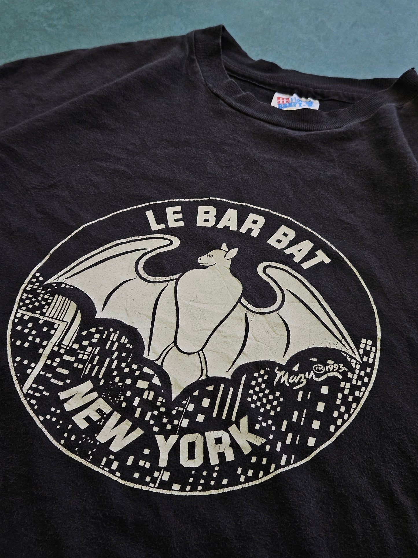 1990s VINTAGE ''LE BAR BAT'' T-SHIRT [XL]