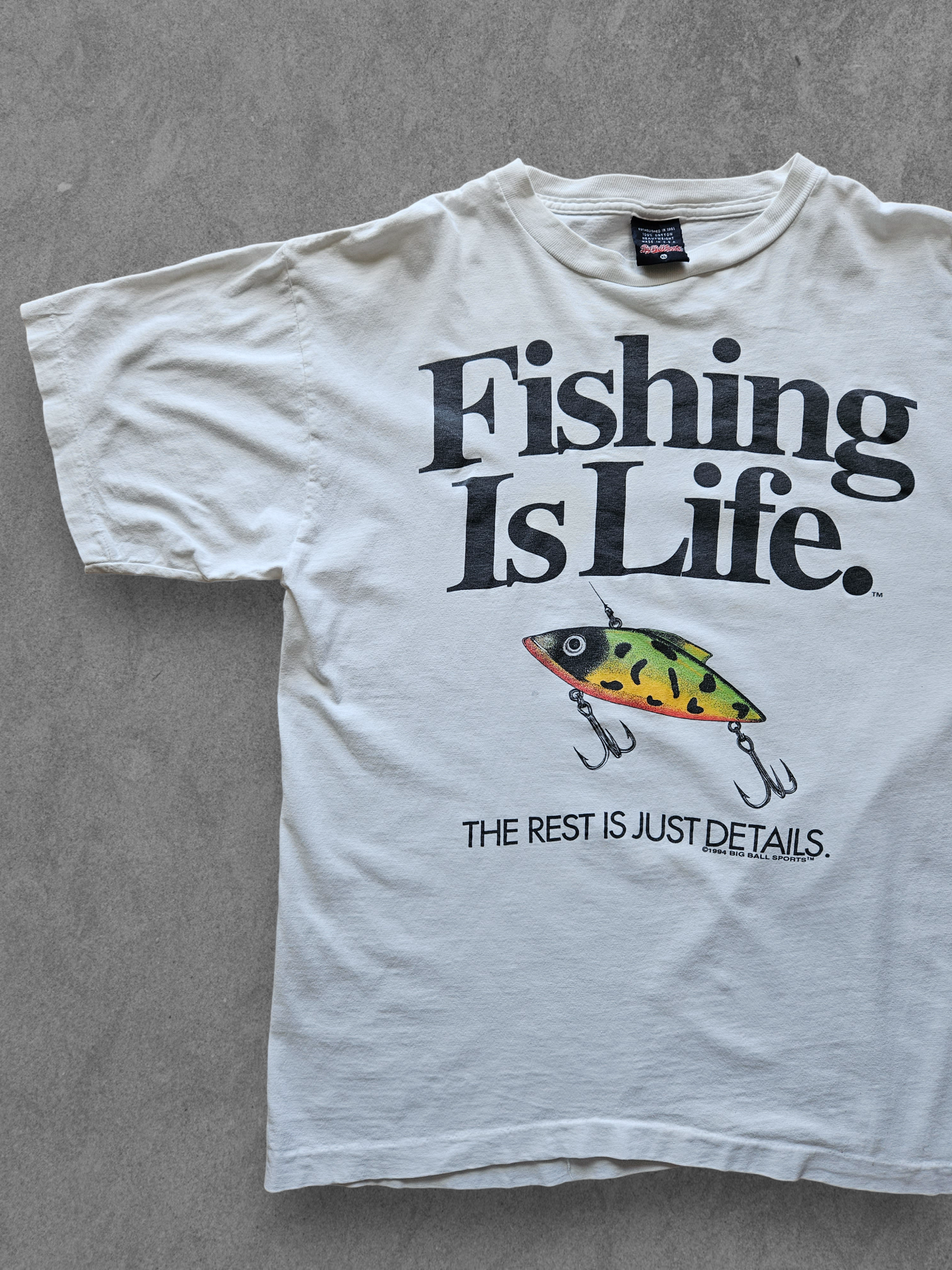 90s BIG BALL SPORTS ''FISHING IS LIFE'' T-SHIRT [XL]