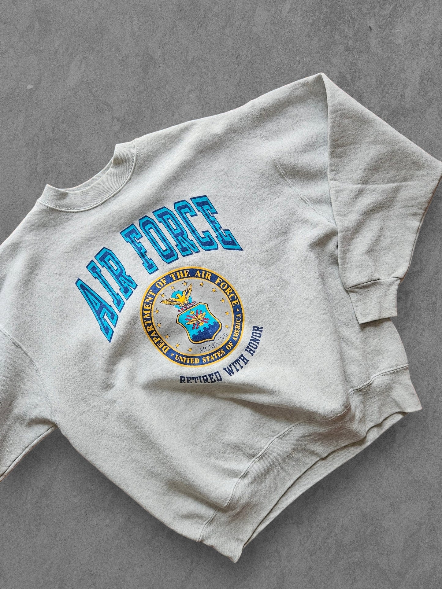 90s FRUIT OF THE LOOM ''AIR FORCE'' SWEATSHIRT [XL]