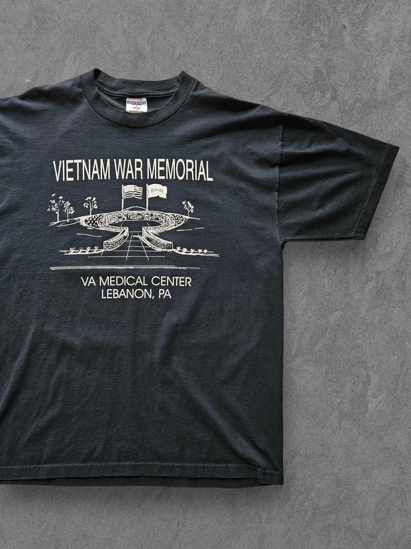 90s JERZEES ''VIETNAM WAR MEMORIAL'' T-SHIRT [XL]