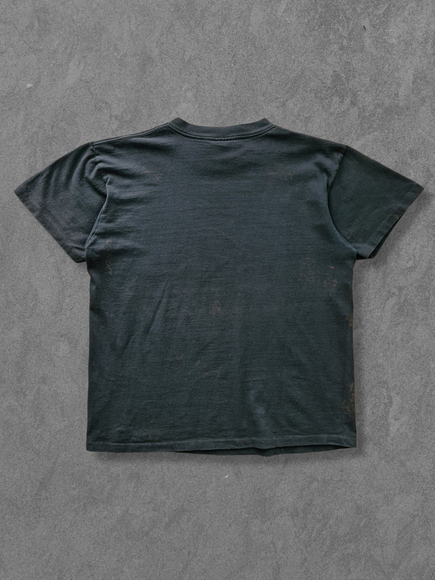 De vintage winkel met tweedehands kleding uit de thrift | 90s 3D EMBLEM ''BOOT SCOOTIN'' T-SHIRT [L] T-SHIRT