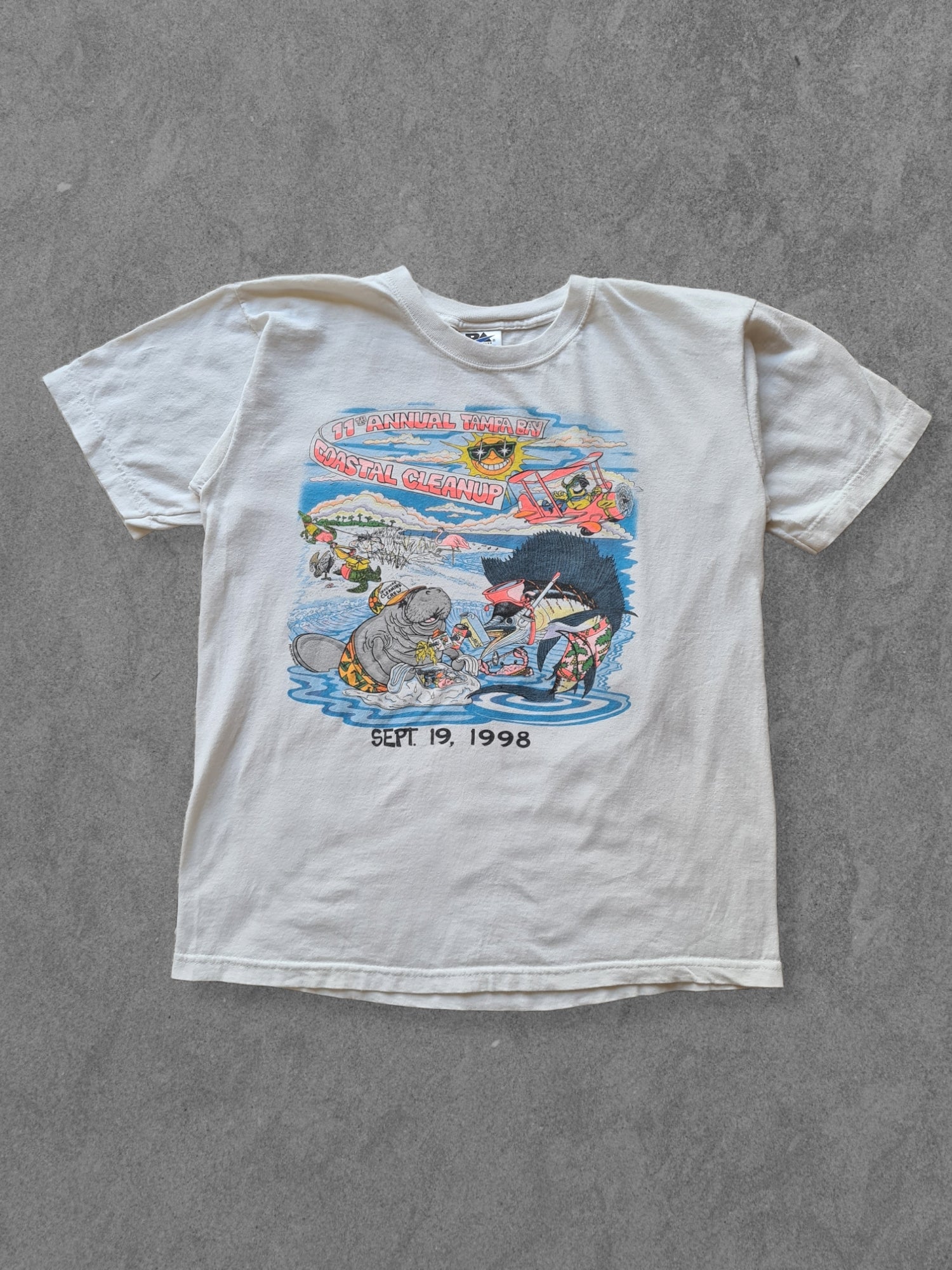 De vintage winkel met tweedehands kleding uit de thrift | 1998 ROYAL AVALON ''COASTAL CLEANUP'' T-SHIRT [L] T-SHIRT
