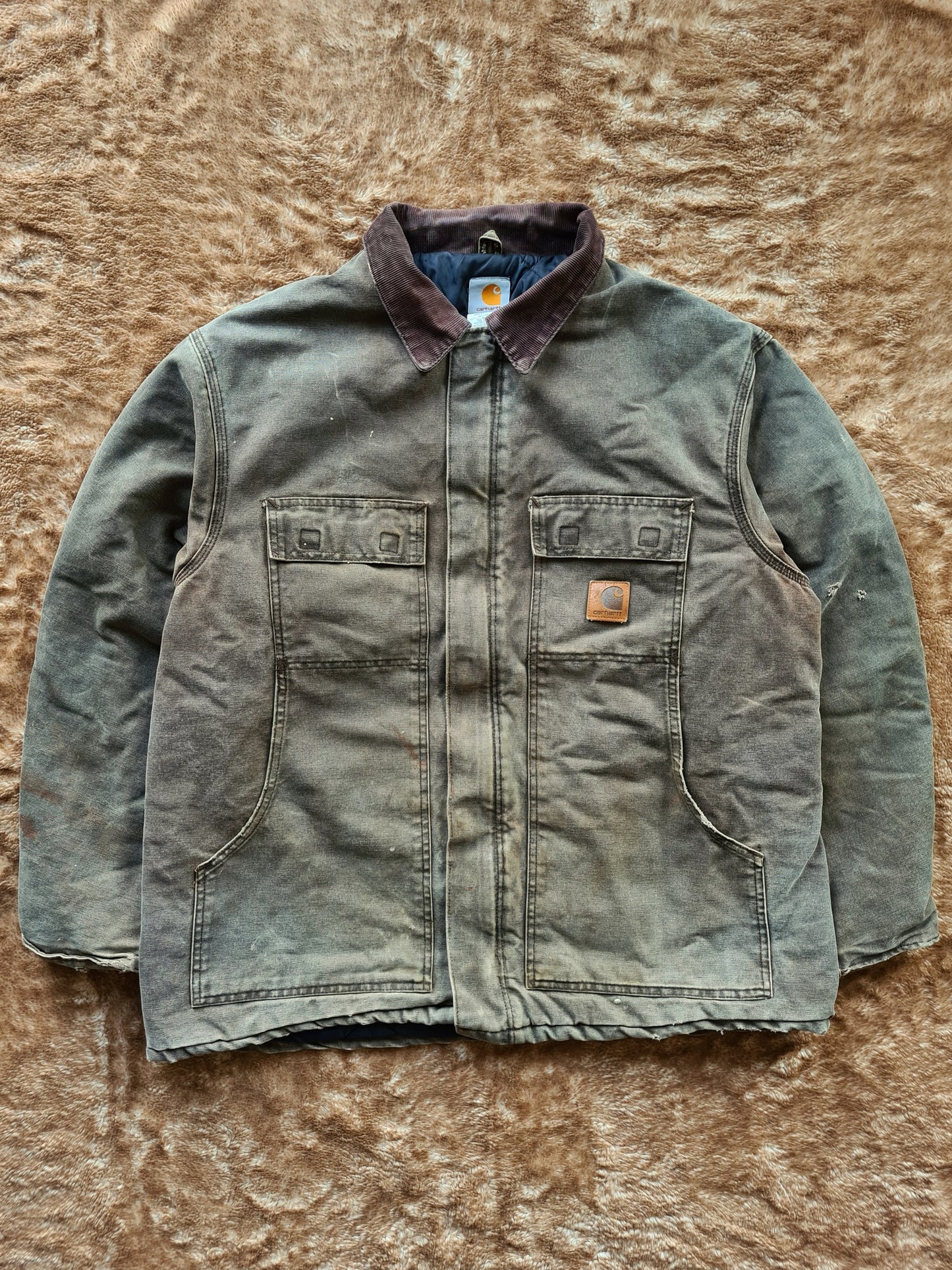 De vintage winkel met tweedehands kleding uit de thrift | 2003 CARHARTT FADED DENIM DISTRESSED WORK COAT [XL] OUTERWEAR