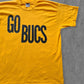 De vintage winkel met tweedehands kleding uit de thrift | 90s FRUIT OF THE LOOM ''GO BUCS'' T-SHIRT [L] T-SHIRT