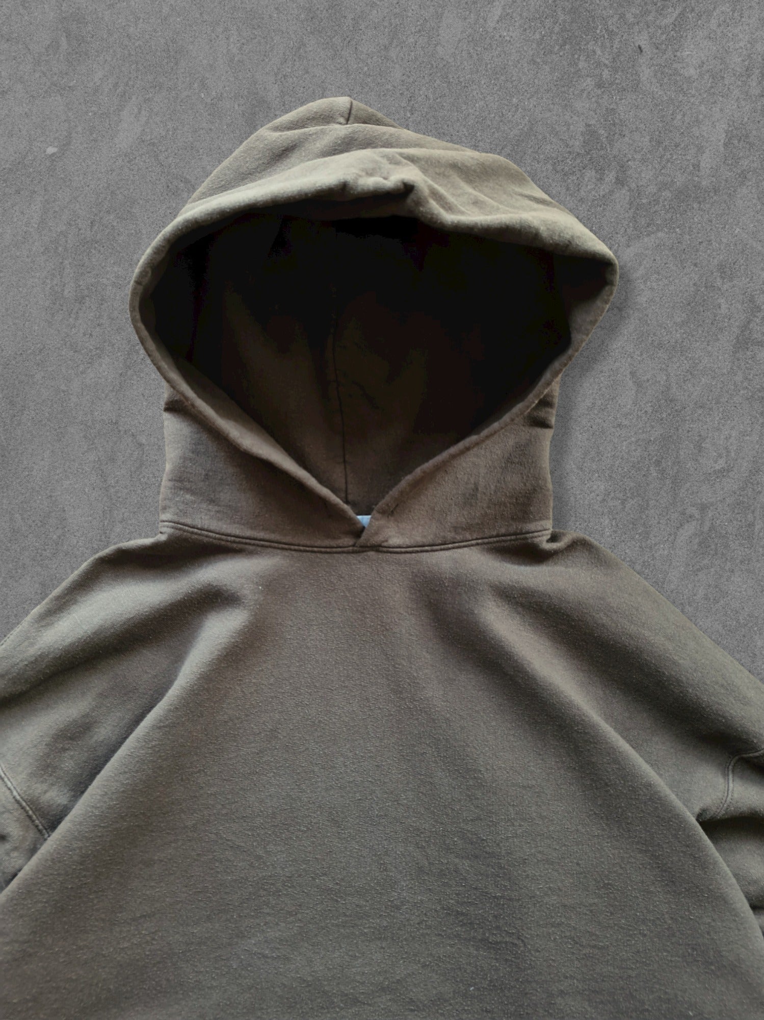 De vintage winkel met tweedehands kleding uit de thrift | 90s HANES KHAKI BLANK HOODIE [XL] SWEATSHIRT