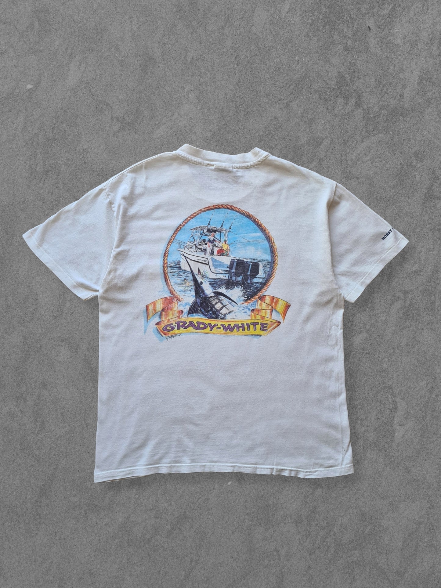 De vintage winkel met tweedehands kleding uit de thrift | 90s HANES ''GRADY WHITE'' T-SHIRT [L] T-SHIRT