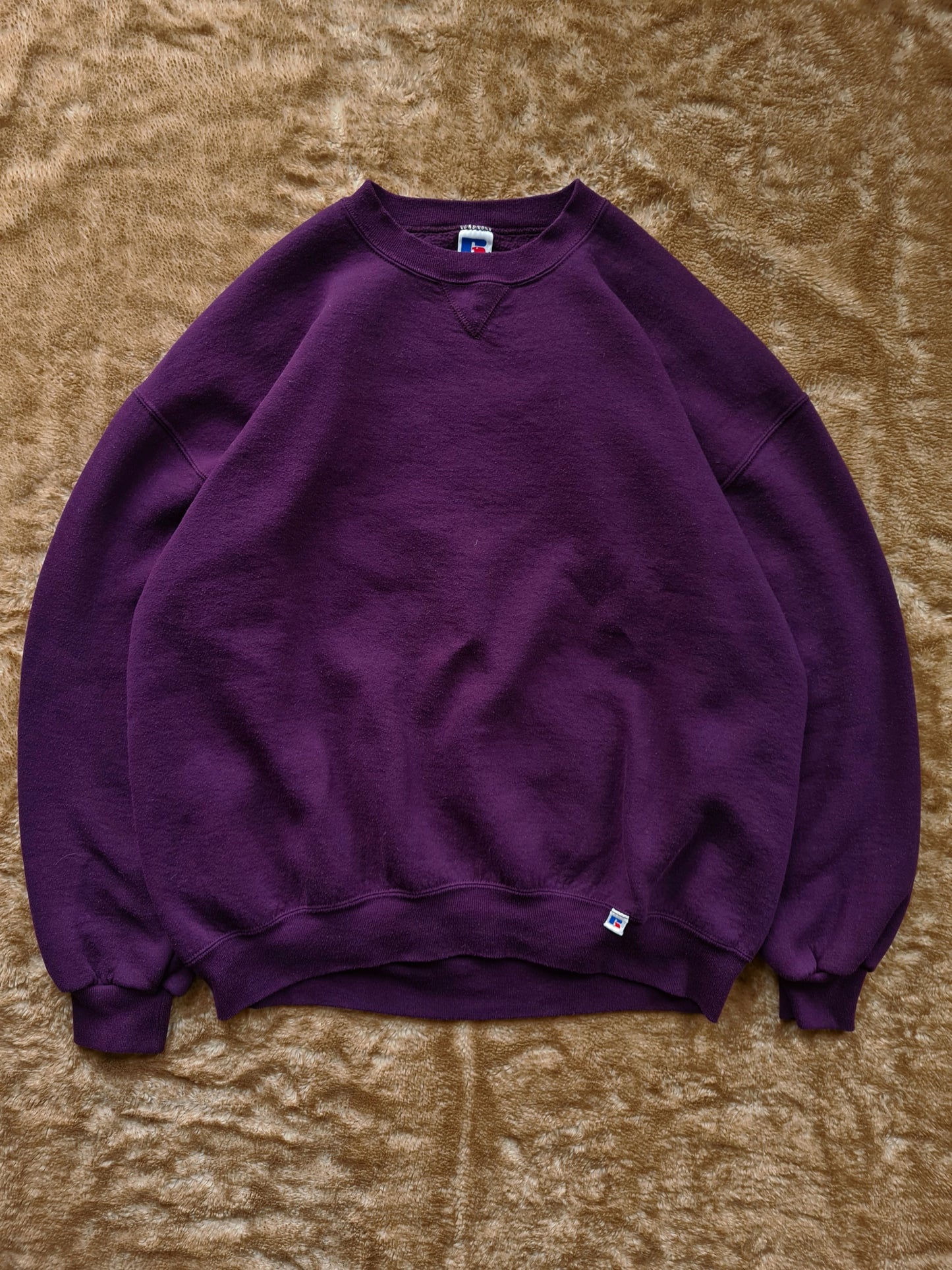 De vintage winkel met tweedehands kleding uit de thrift | 90s RUSSELL PURPLE BLANK CREWNECK [XXL] SWEATSHIRT